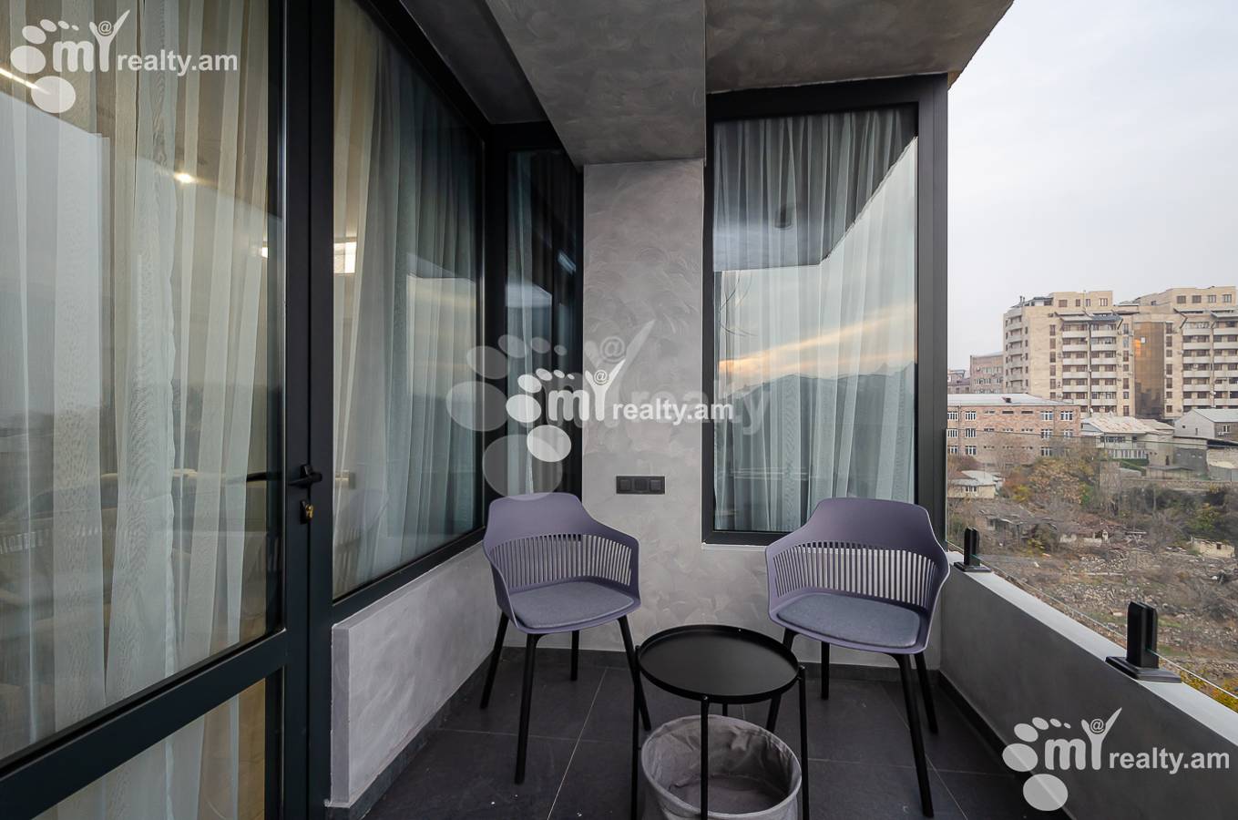 3 սենյականոց բնակարան  Օրբելի Եղբայրների փող, Արաբկիր Երևան, 142936