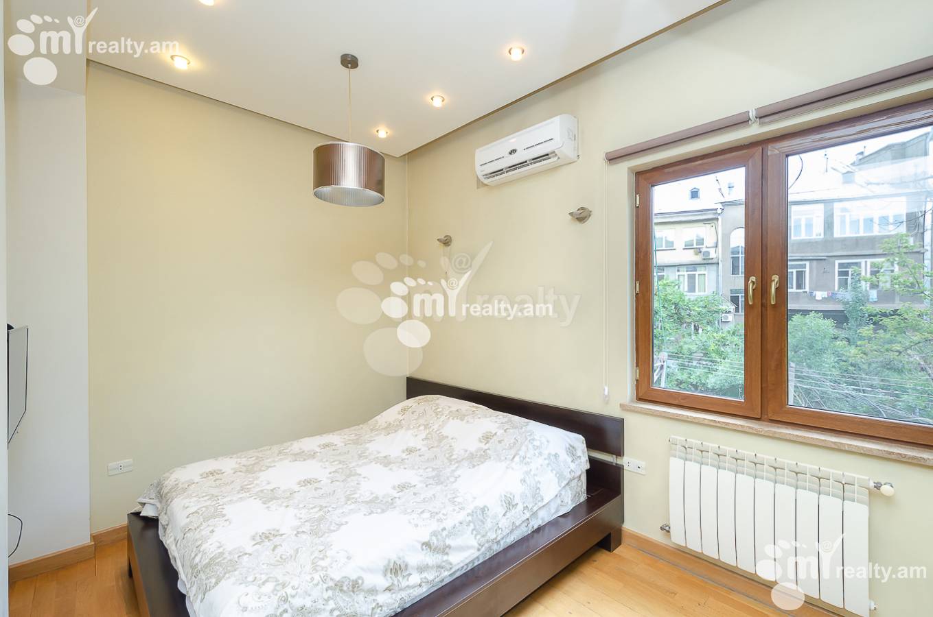 2 bedroom apartment for rent Mashtots Ave, Center Yerevan, 154982