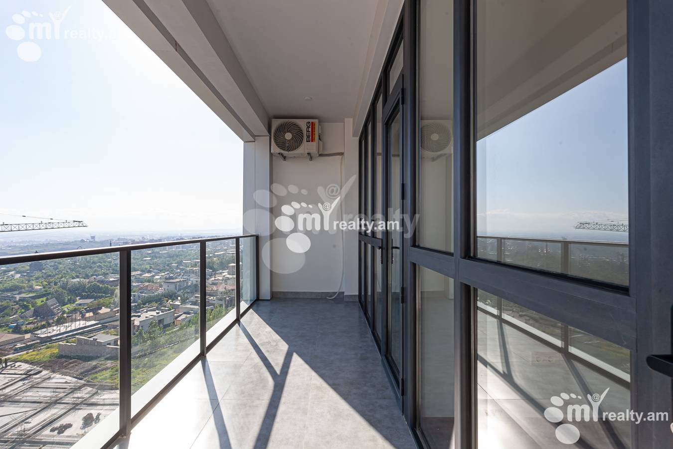 Купить 2 комнатную квартиру К. Улнеци ул., Канакер-Зейтун Ереван, 155392