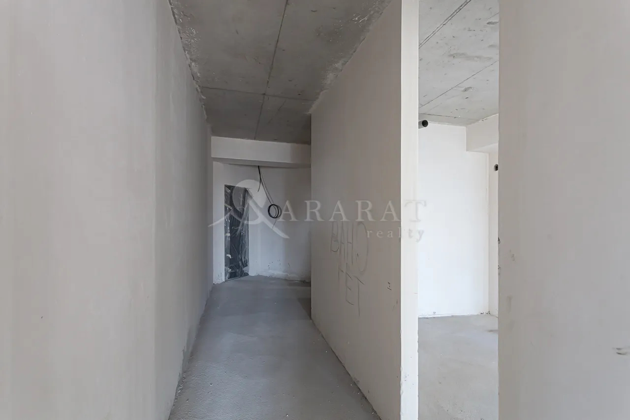 4 bedroom apartment for sale خیابان گِریبودوف, عربگیر ایروان, 157668