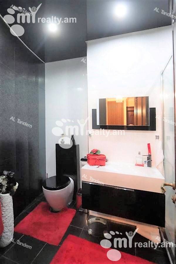 3 bedroom apartment for sale (خیابان باقرامیان (عربکیر, عربگیر ایروان, 122607