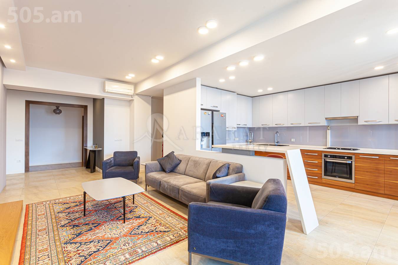 4 սենյականոց բնակարան  Անտառային փող, Կենտրոն Երևան, 154416