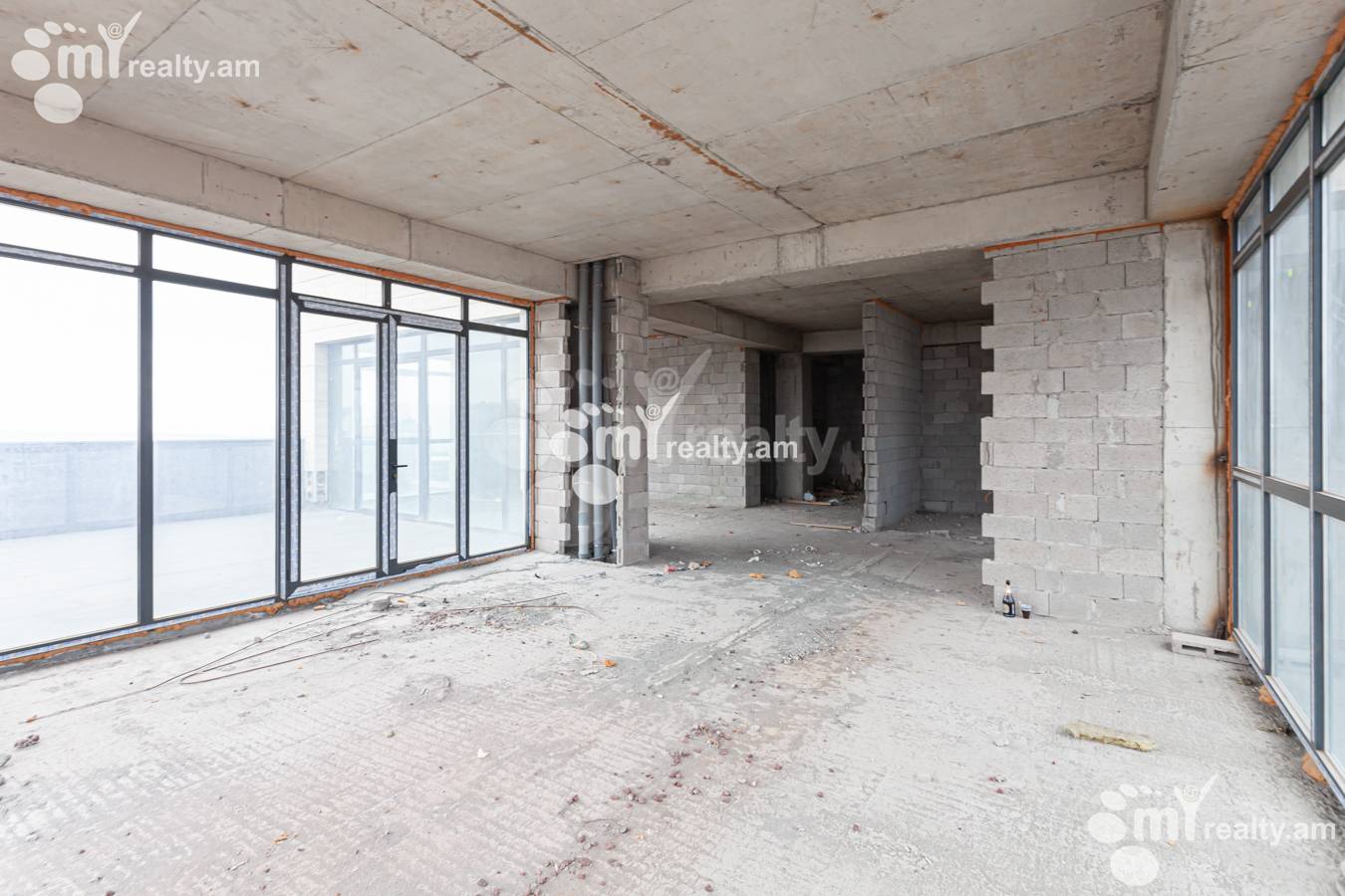 4 bedroom apartment for sale خیابان ا. کاخاتریان, عربگیر ایروان, 139575