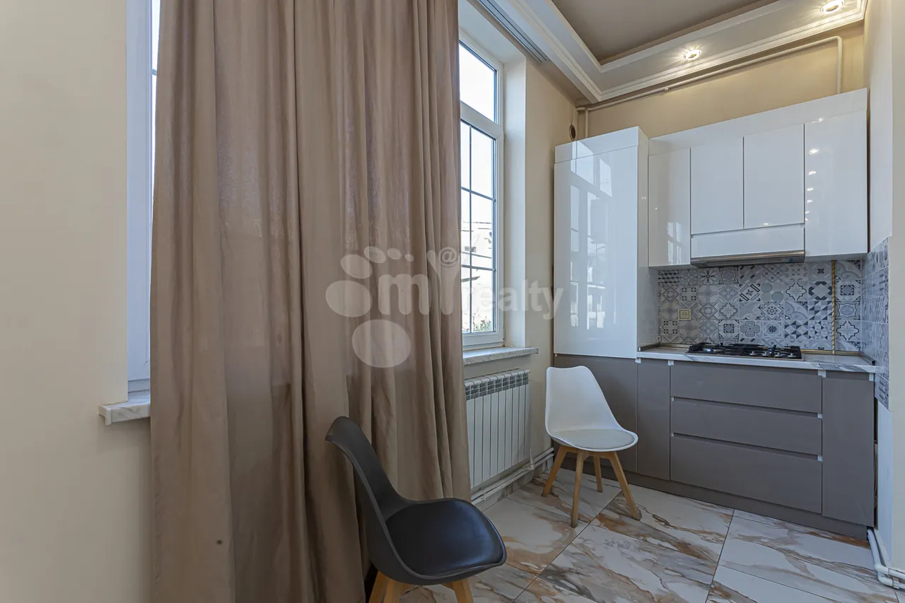 3 bedroom apartment for rent Kasyan St, Arabkir Yerevan, 157541
