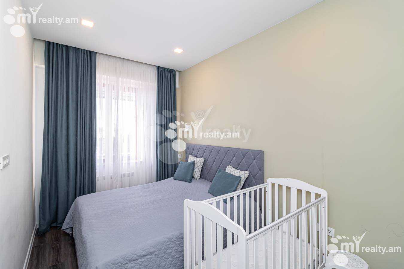 3 bedroom apartment for sale خیابان گیورجیان, نور نورک ایروان, 145403