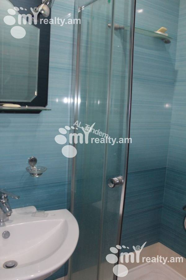 4 bedroom apartment for sale Rostom St, Center Yerevan, 148275