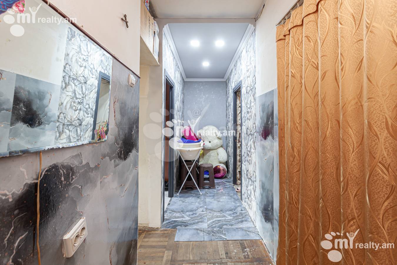 2 bedroom apartment for sale خیابان کومیتاس, عربگیر ایروان, 152127