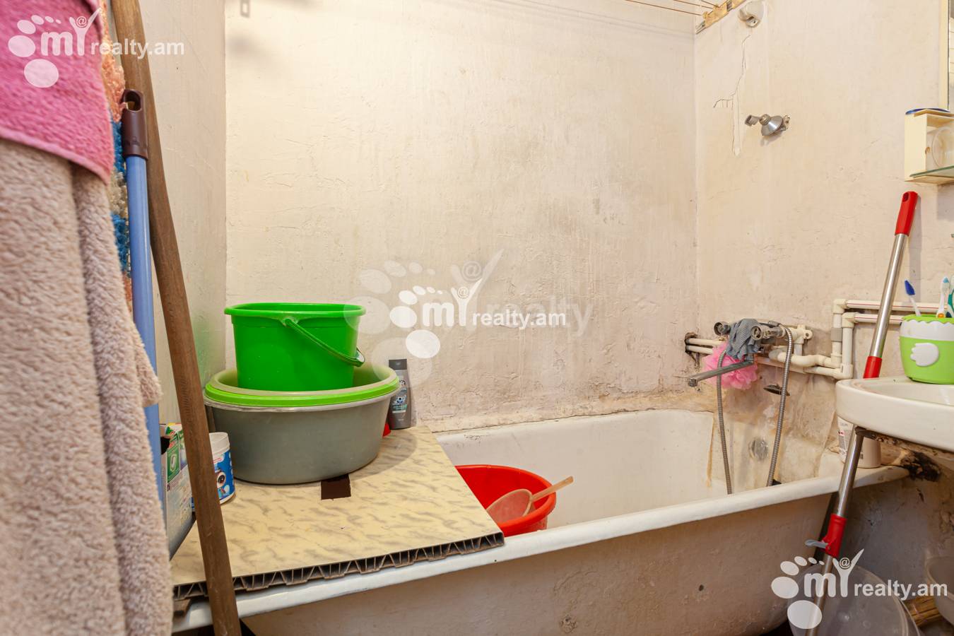 2 bedroom apartment for sale خیابان کومیتاس, عربگیر ایروان, 152127