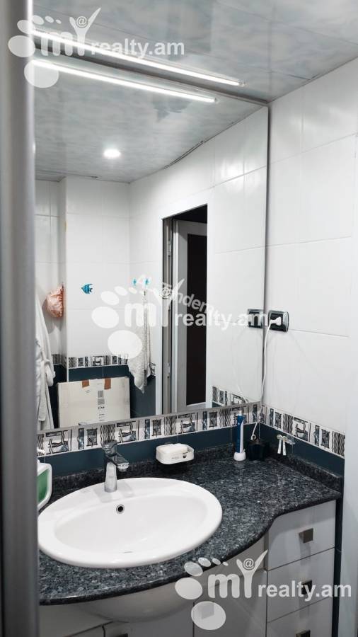 3 bedroom apartment for sale خیابان برادران اوربِلی, عربگیر ایروان, 154795