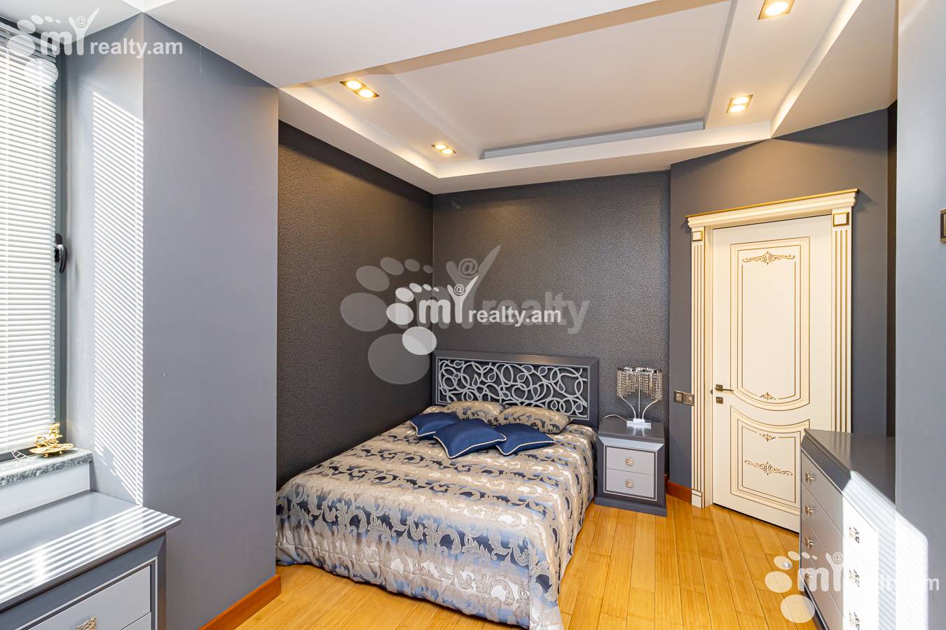 3 bedroom apartment for sale Gyulbenkyan St, Arabkir Yerevan, 154225