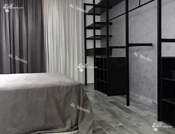3-senyakanoc-bnakaran-vacharq-Yerevan-Center