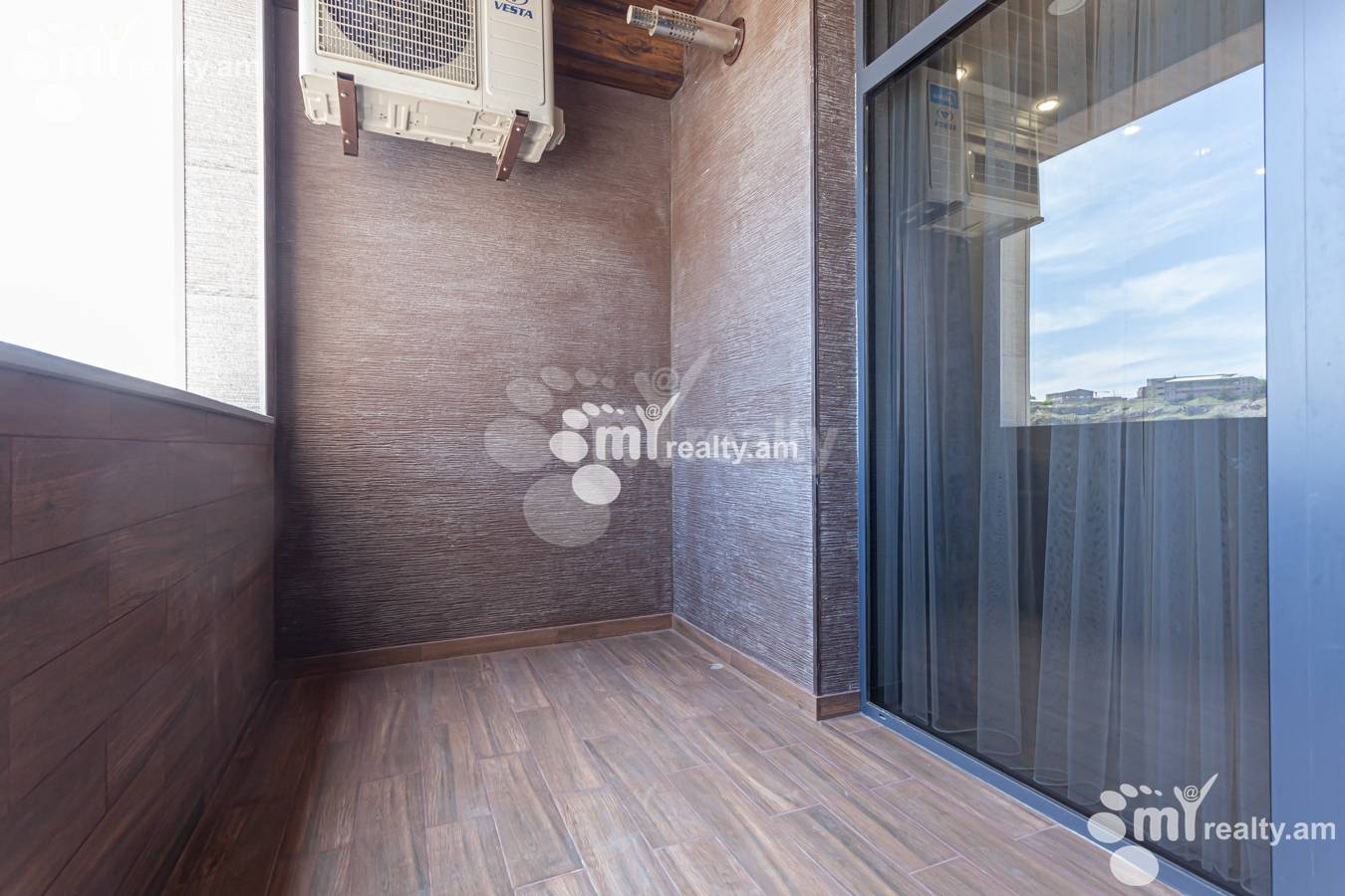 3 սենյականոց բնակարան վարձով Միկոյան փող, Դավթաշեն Երևան, 150355