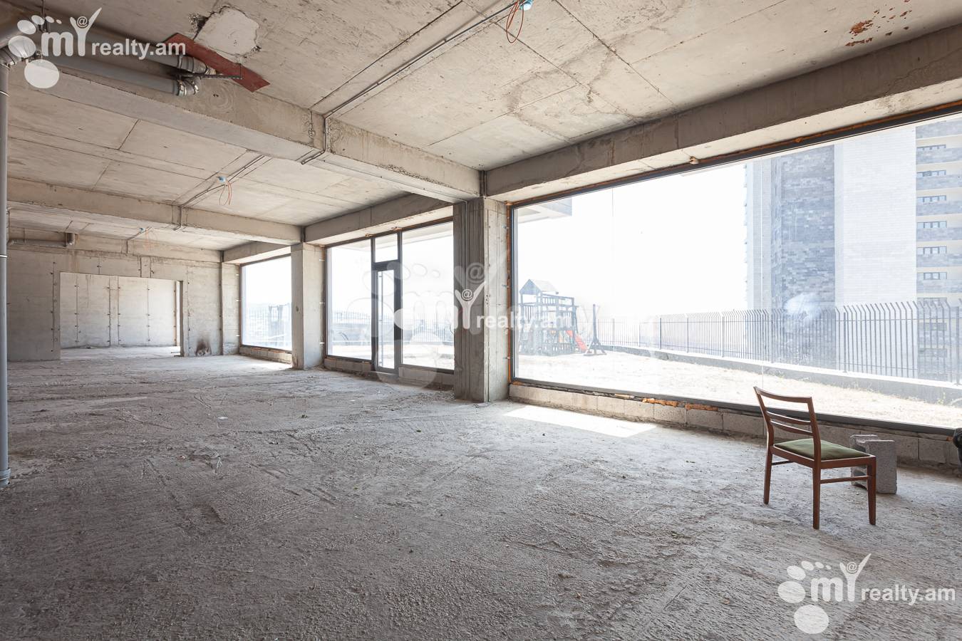 Commercial for sale خیابان داویت آنهاخت, کاناکِر – زیتون ایروان, 155552