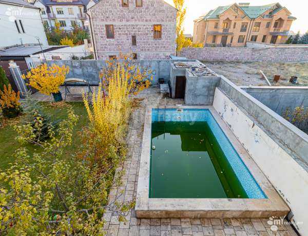 arandznatun-vacharq-Yerevan-Nor-Norq