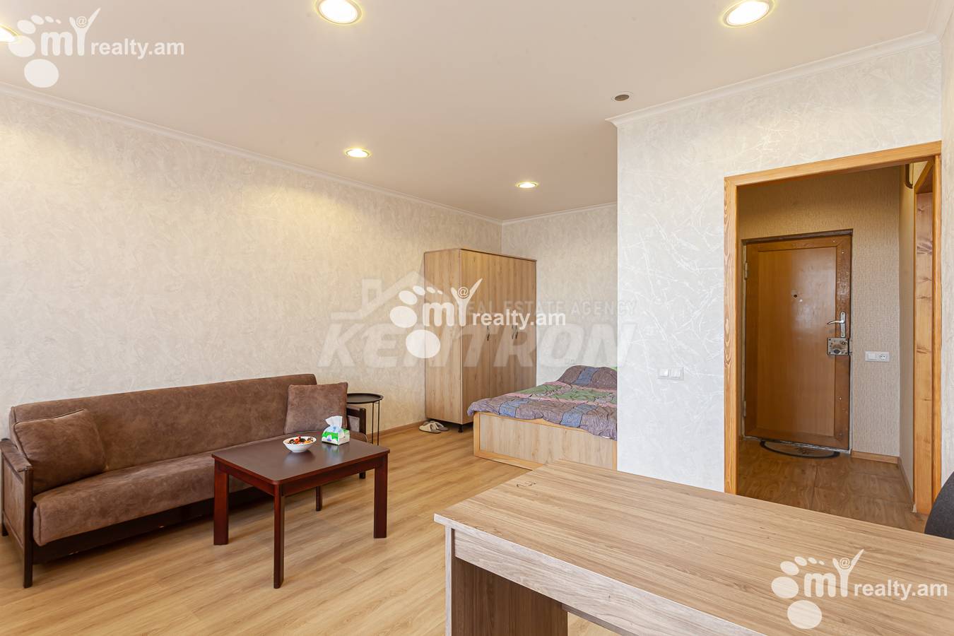 2 bedroom apartment for rent Amiryan St, Center Yerevan, 155573