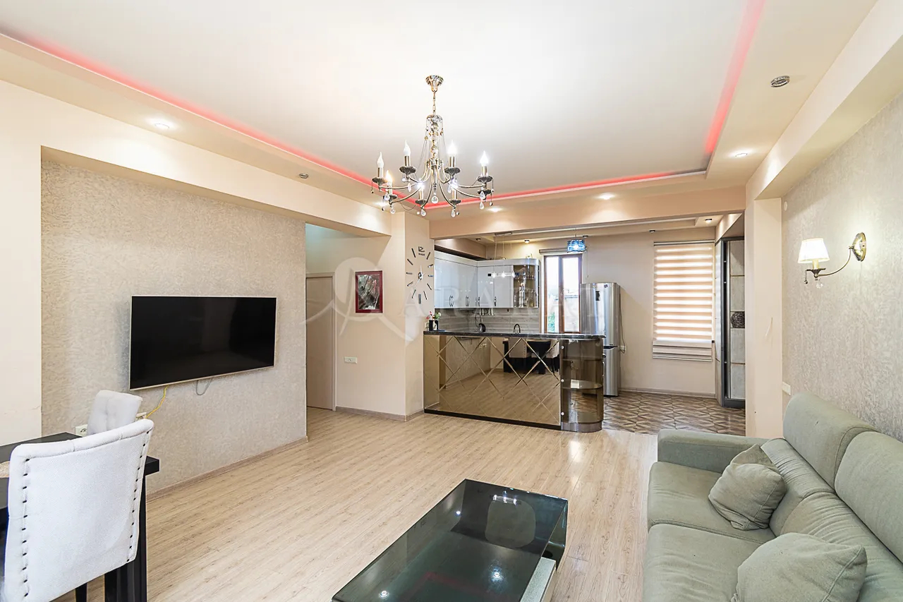 3 bedroom apartment for sale Sevak St, Qanaqer- Sejtun Yerevan, 161976