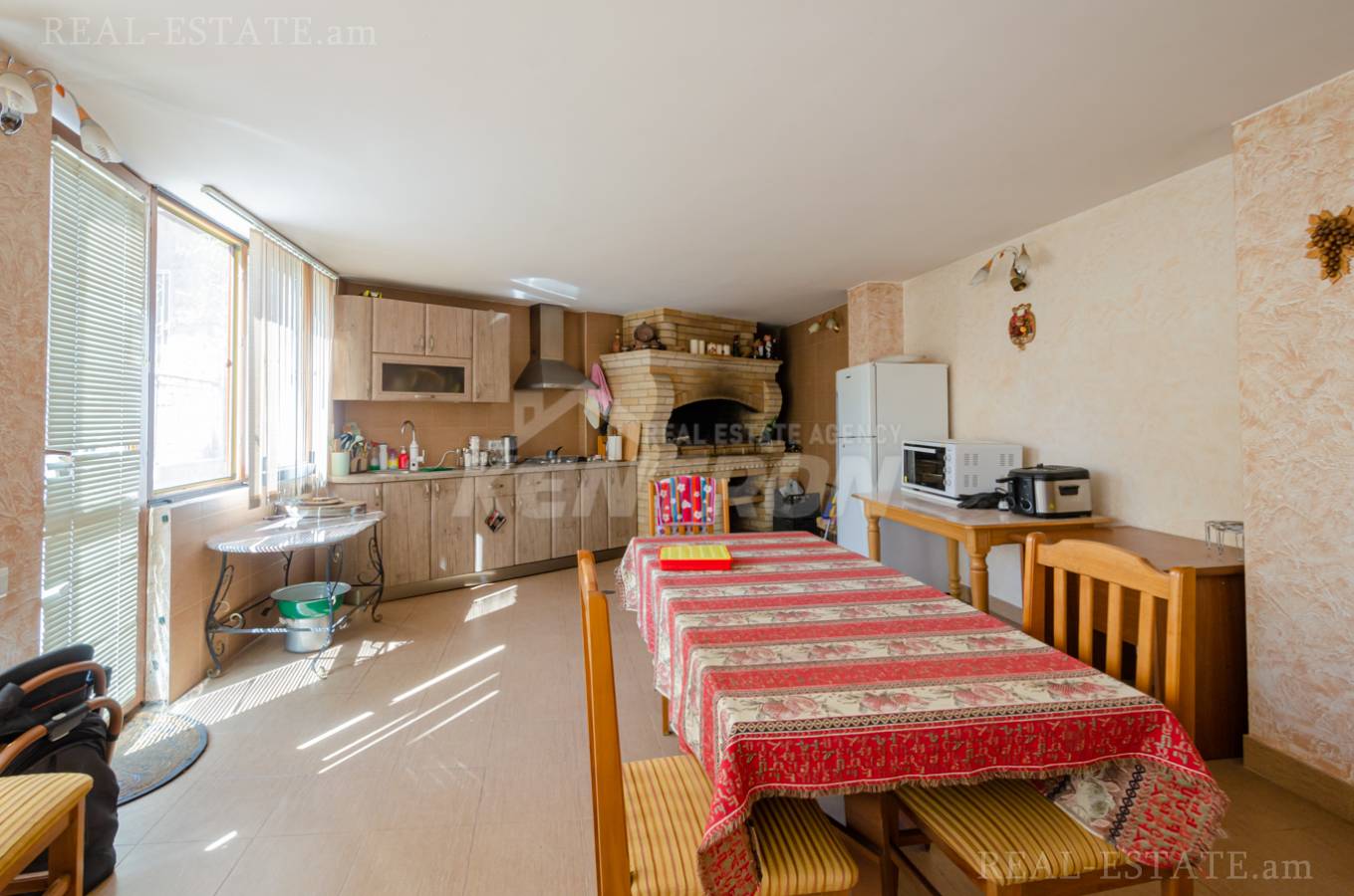 House for sale خیابان آرمِناک آرمِناکیان, نورک ماراش ایروان, 139544