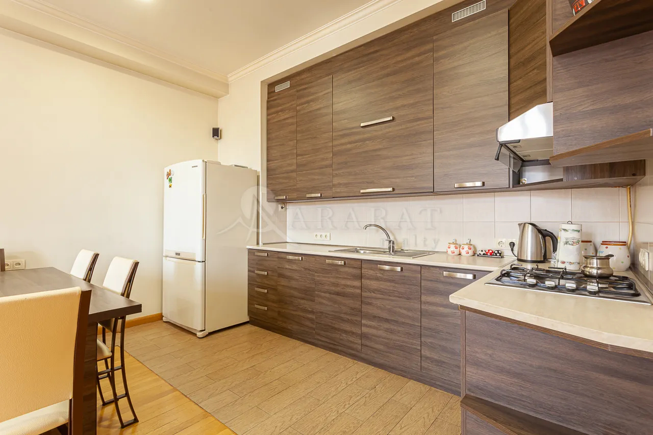 2 bedroom apartment for rent Aram St, Center Yerevan, 158956