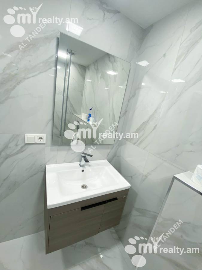 4 սենյականոց բնակարան վարձով Լենինգրադյան փող, Աջափնյակ Երևան, 159482