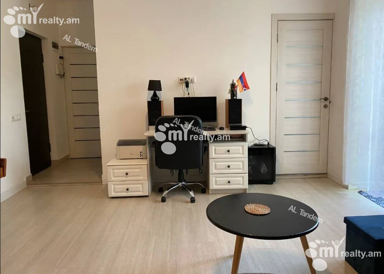 2 սենյականոց բնակարան  Խանջյան փող, Կենտրոն Երևան, 156683