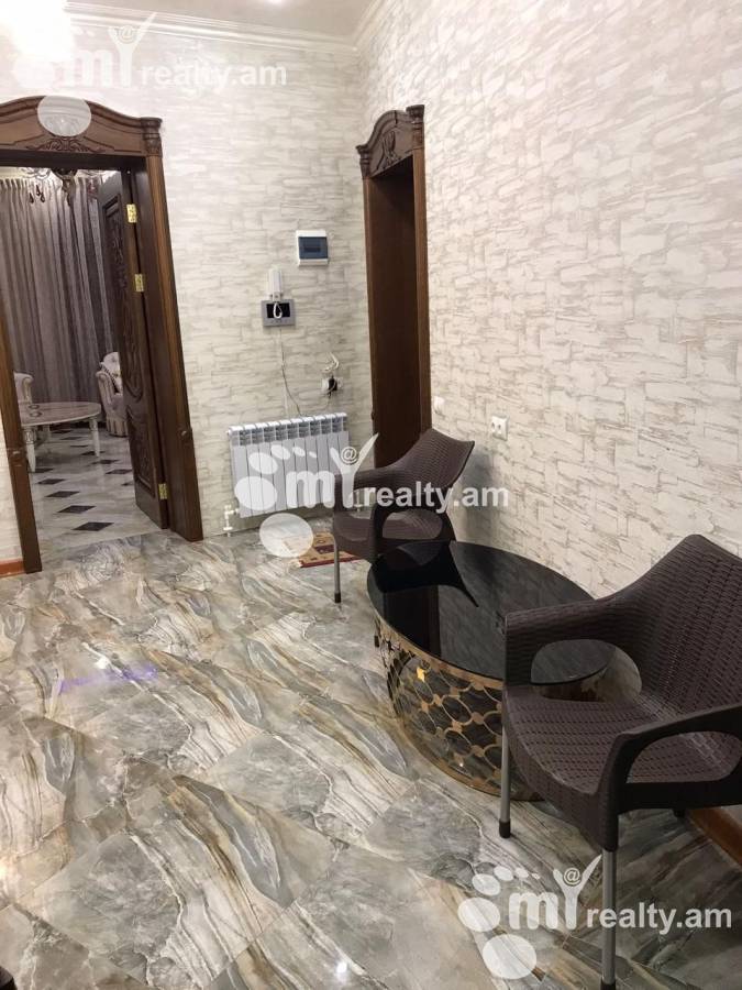 Снять 2 комнатную квартиру Вардананц ул, Центр Ереван, 159864