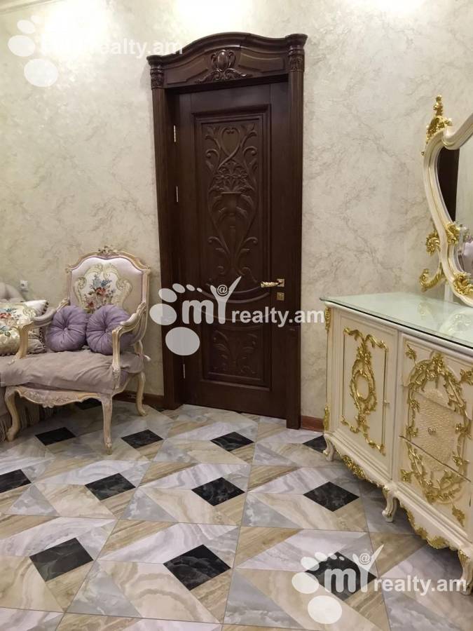 Снять 2 комнатную квартиру Вардананц ул, Центр Ереван, 159864