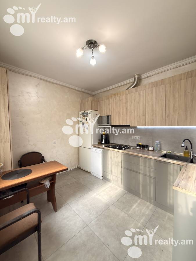 Առանձնատուն  Դրոյի փող., Քանաքեռ-Զեյթուն Երևան, 158038