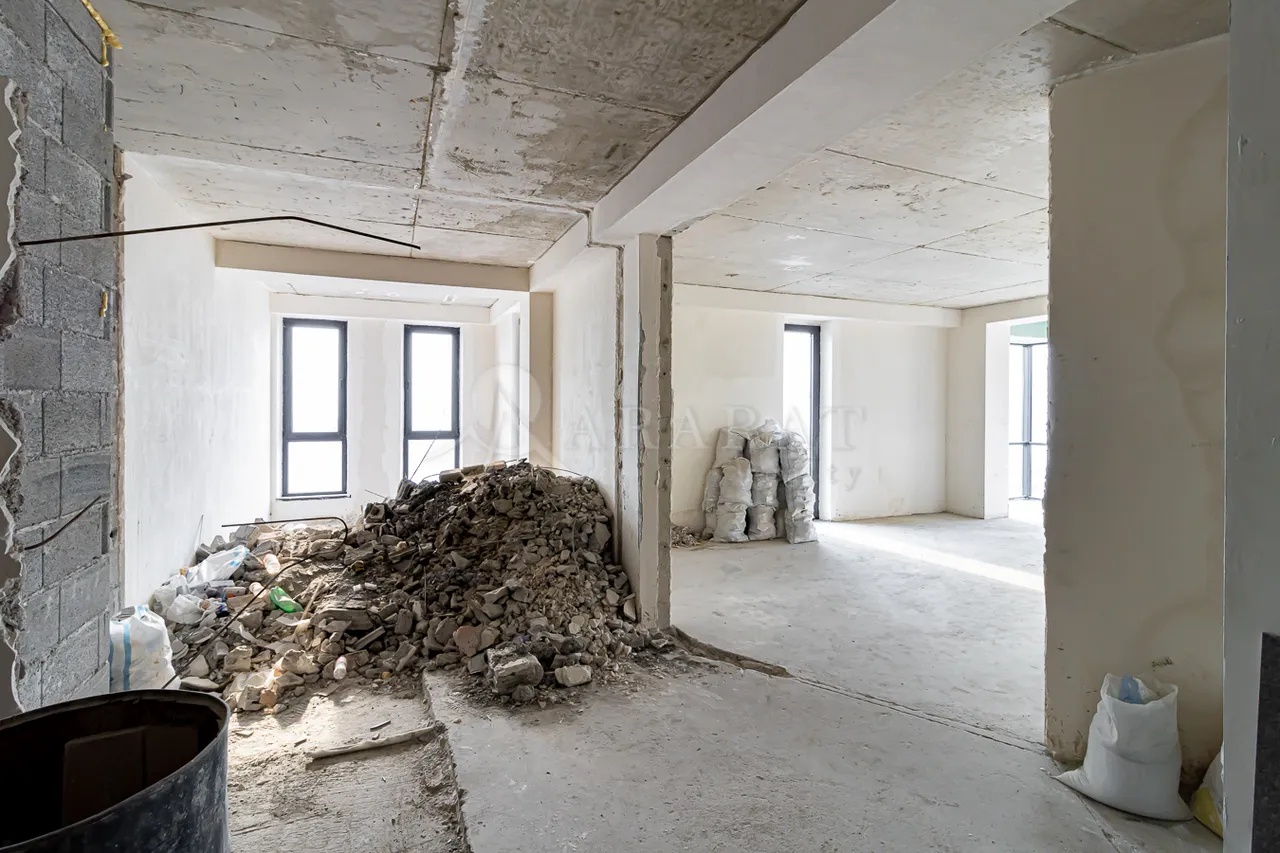 3 bedroom apartment for sale Aghbyur Serob St, Arabkir Yerevan, 157842