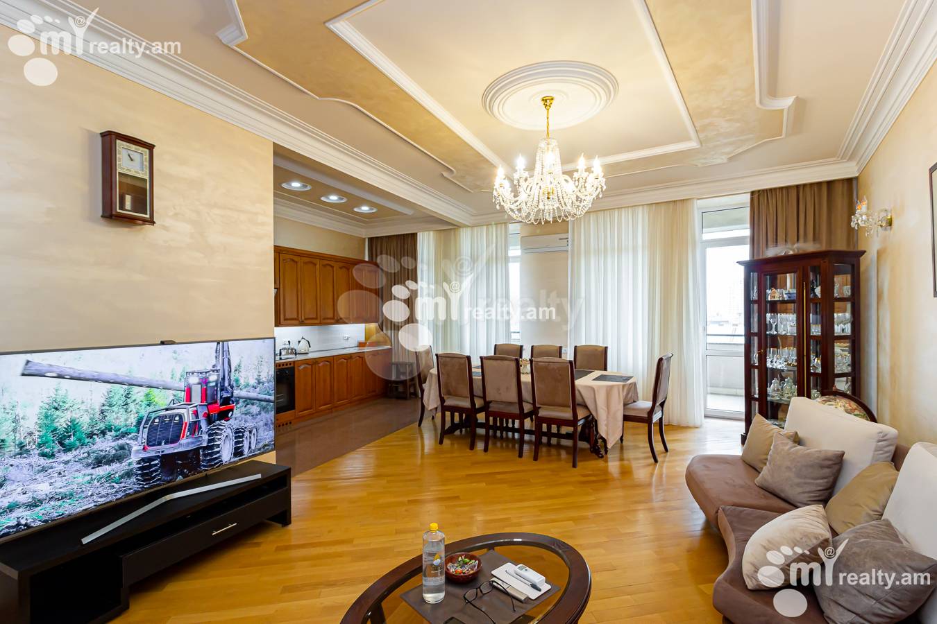 5 bedroom apartment for sale Dzorap St, Center Yerevan, 153815