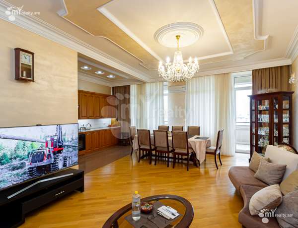 5-senyakanoc-bnakaran-vacharq-Yerevan-Center