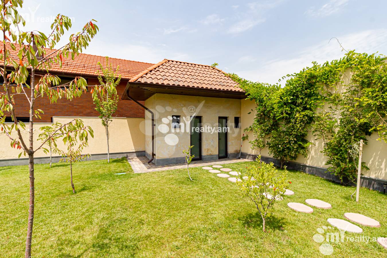 Купить дом Багреванд  район, Нор-Норк Ереван, 153562