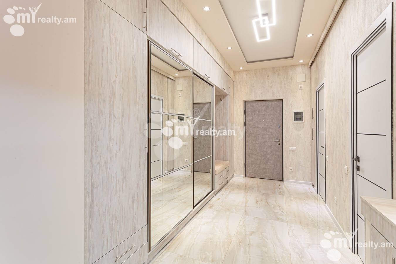 3 bedroom apartment for rent خیابان پارونیان, مرکز شهر ایروان, 153194