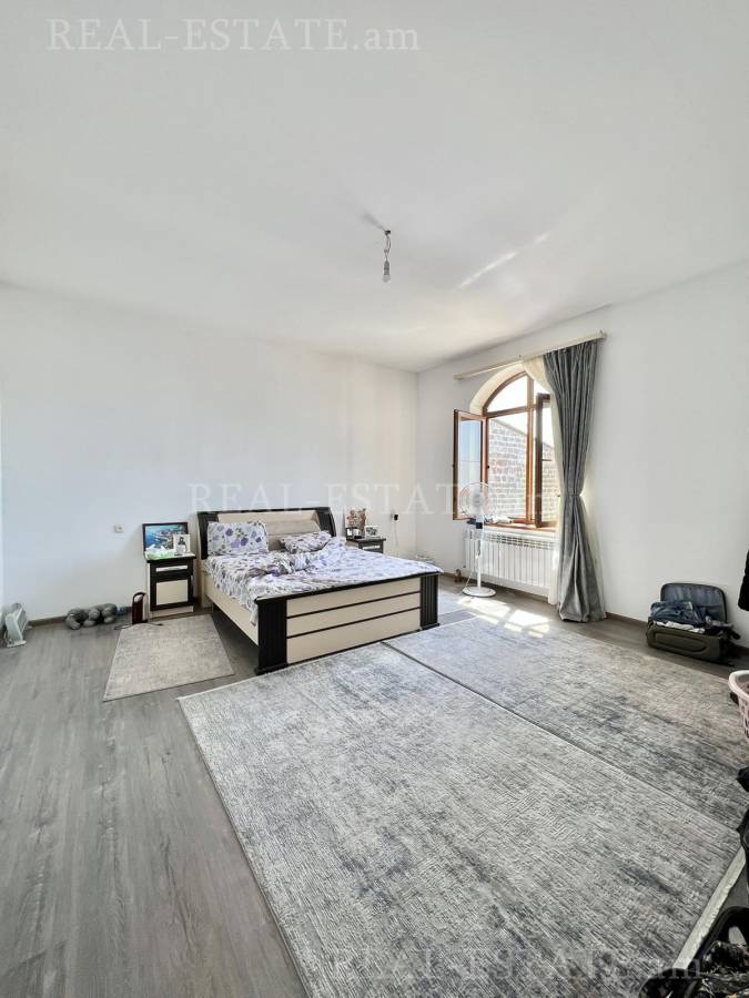 House for sale Bagrevand district, Nor Nork Yerevan, 124512