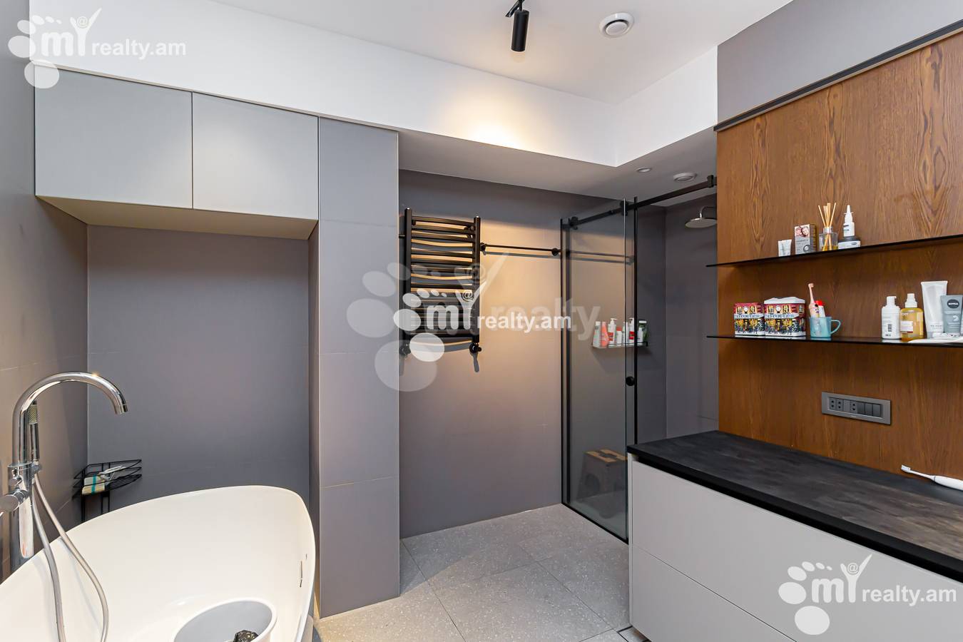 3 bedroom apartment for sale خیابان تومانیان, مرکز شهر ایروان, 152195