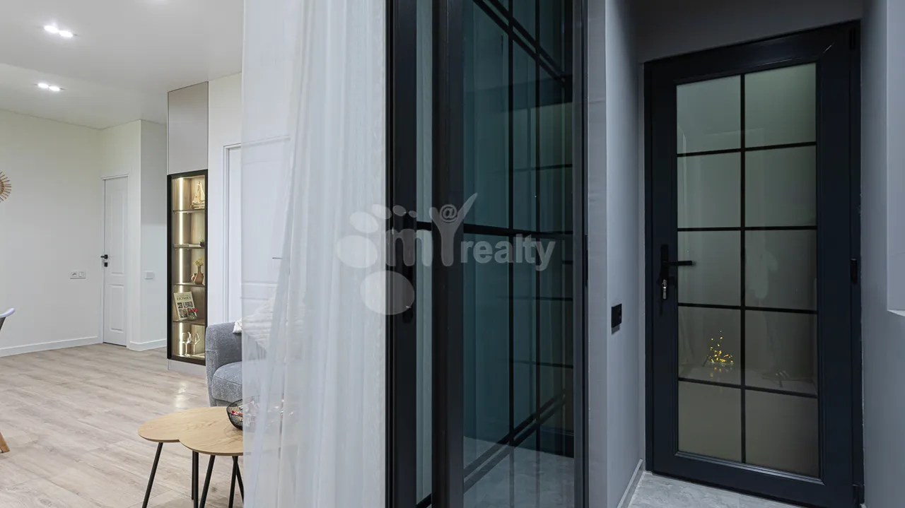 2 bedroom apartment for sale Pushkin St, Center Yerevan, 158069
