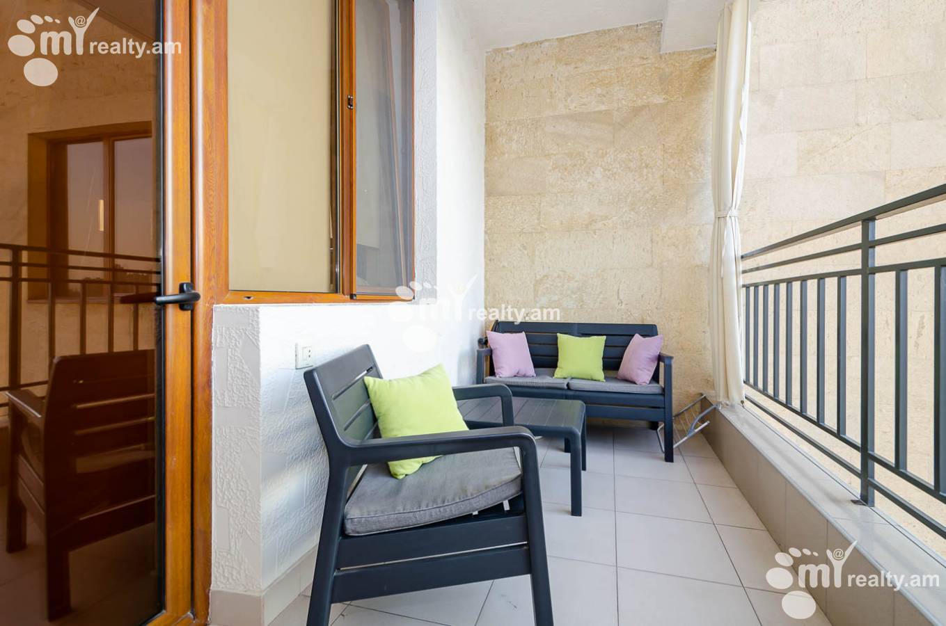 4 bedroom apartment for sale خیابان آرگیشتی, مرکز شهر ایروان, 143934