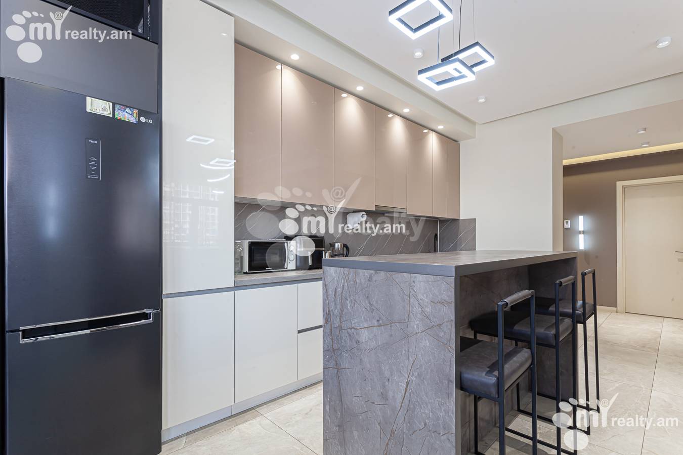 3 սենյականոց բնակարան  Ներսիսյան փող., Քանաքեռ-Զեյթուն Երևան, 155727