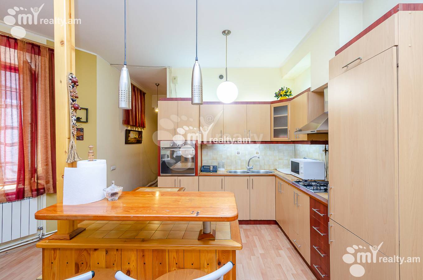 4 bedroom apartment for rent خیابان پوشکین, مرکز شهر ایروان, 151207