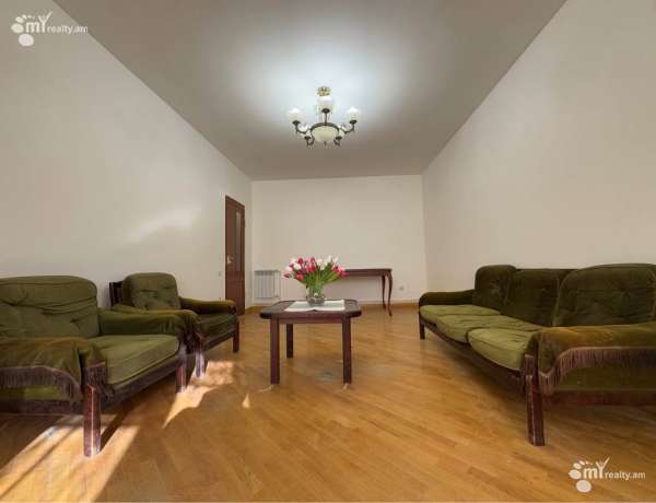 bnakaran/3-senyakanoc/Droi+St/Kanaqer-Zeytun/Yerevan