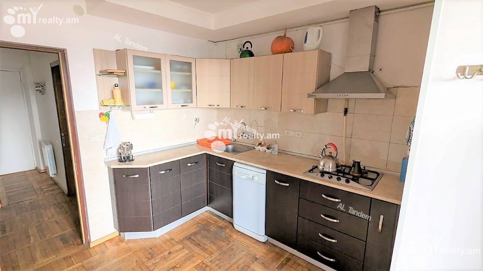 3 bedroom apartment for sale Vardanants St, Center Yerevan, 132416