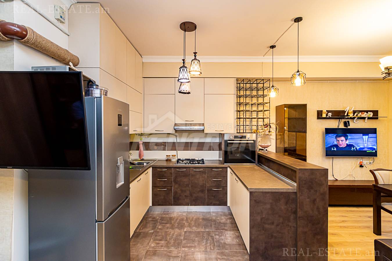 2 bedroom apartment for sale خیابان کومیتاس, عربگیر ایروان, 139806