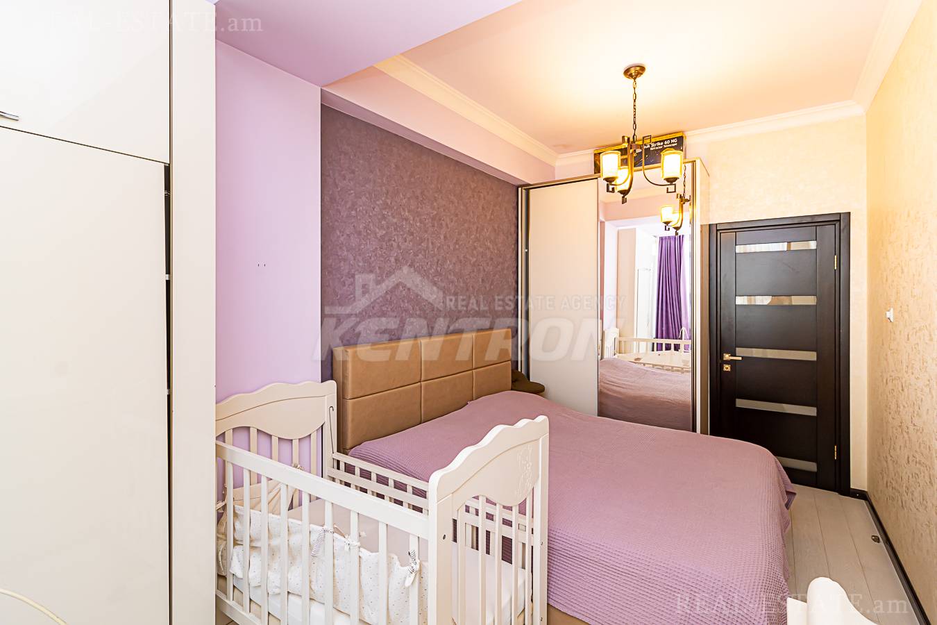 2 bedroom apartment for sale خیابان کومیتاس, عربگیر ایروان, 139806