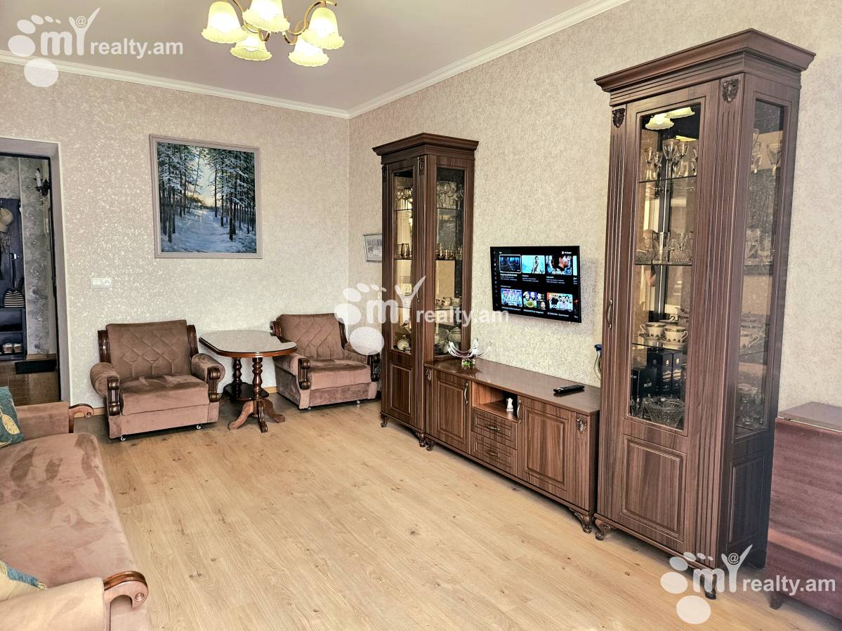 2 bedroom apartment for rent Mashtots Ave, Center Yerevan, 153397