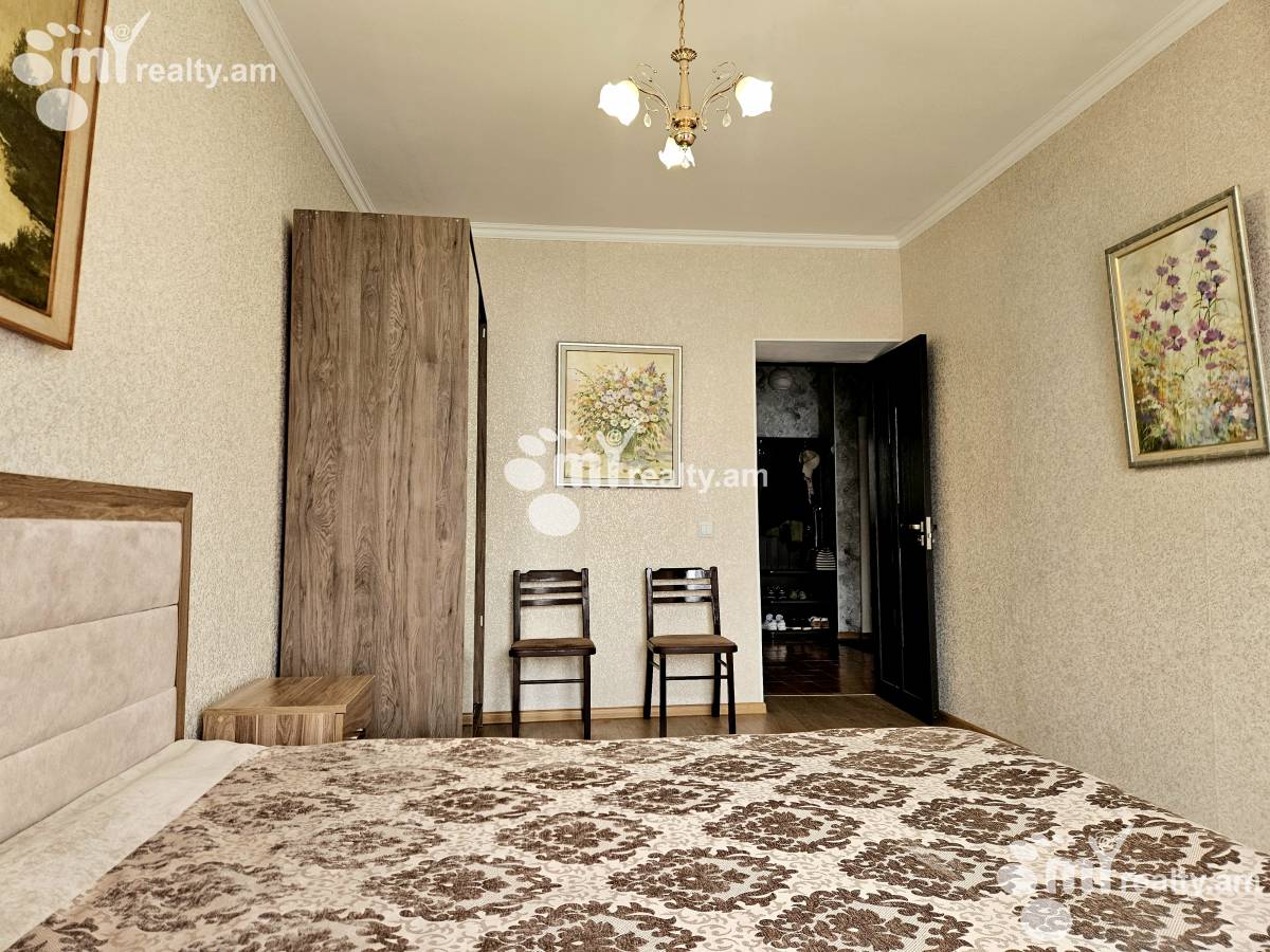 Снять 2 комнатную квартиру Маштоца пр, Центр Ереван, 153397