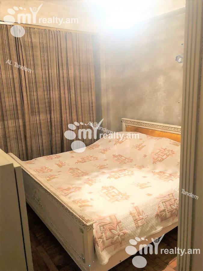 3 bedroom apartment for sale Pushkin St, Center Yerevan, 125078
