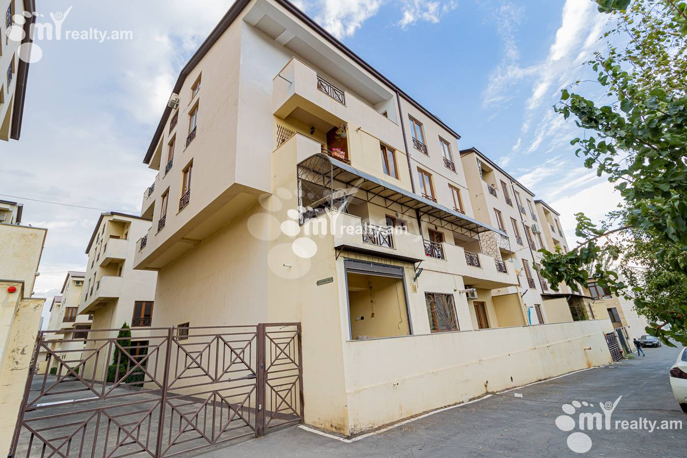 4 bedroom apartment for sale Tsarav Aghbyur St, Avan Yerevan, 155430