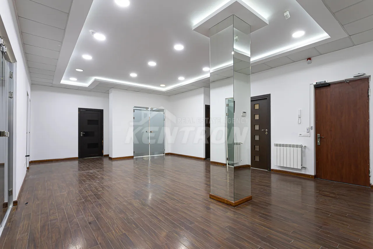 Commercial property for rent Azatutyan Ave, Arabkir Yerevan, 157757