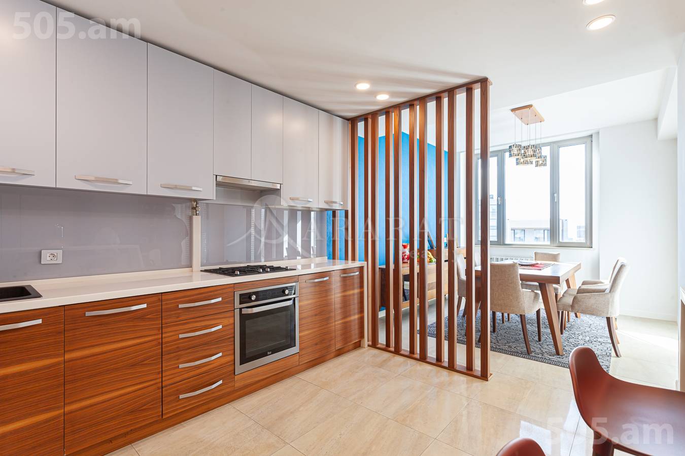 4 սենյականոց բնակարան  Անտառային փող, Կենտրոն Երևան, 154416