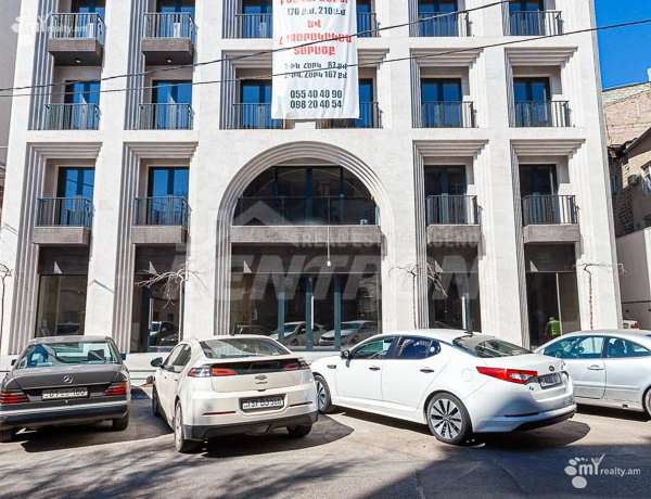 4-senyakanoc-bnakaran-vacharq-Yerevan-Center