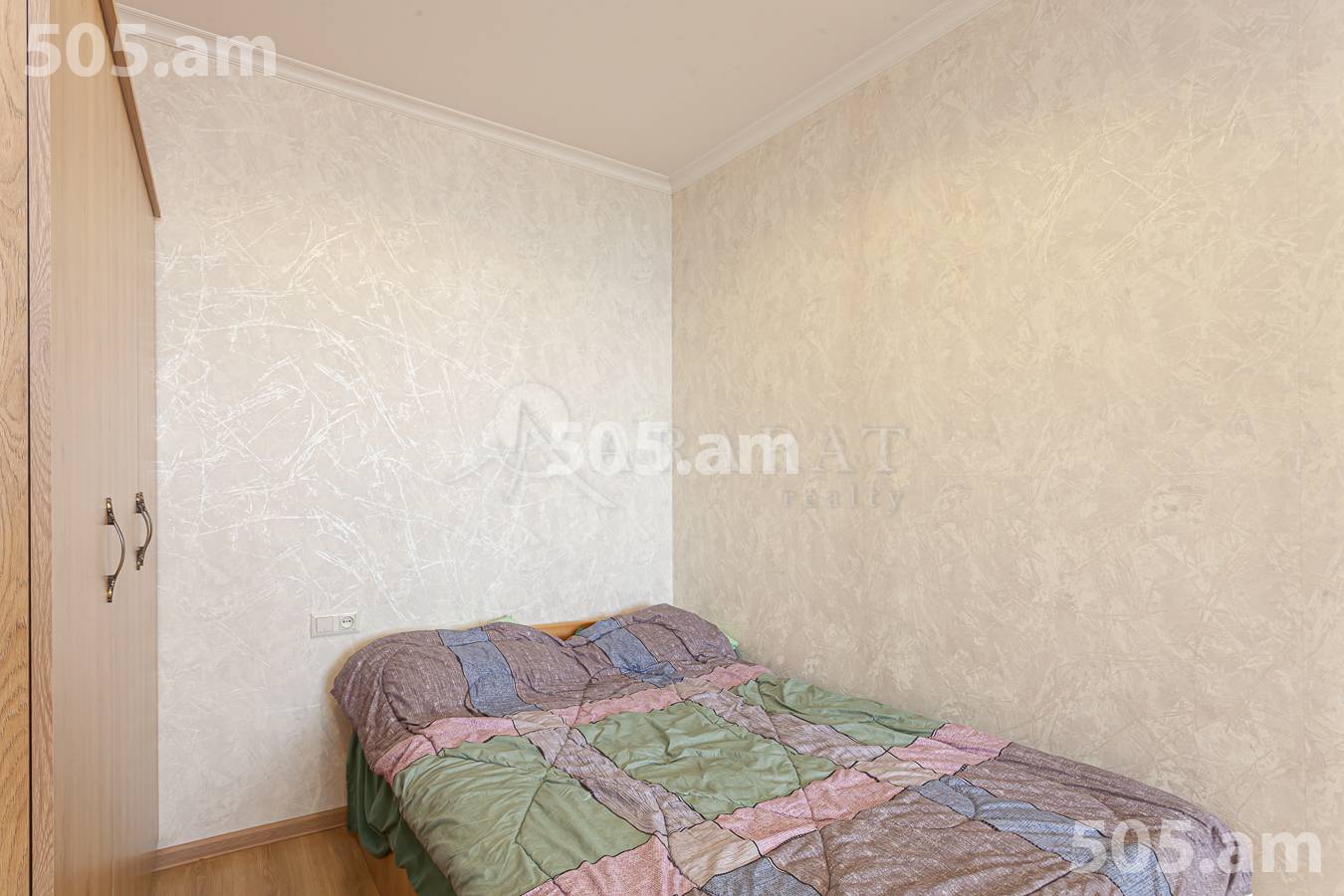 Снять 2 комнатную квартиру Амирян ул, Центр Ереван, 155572